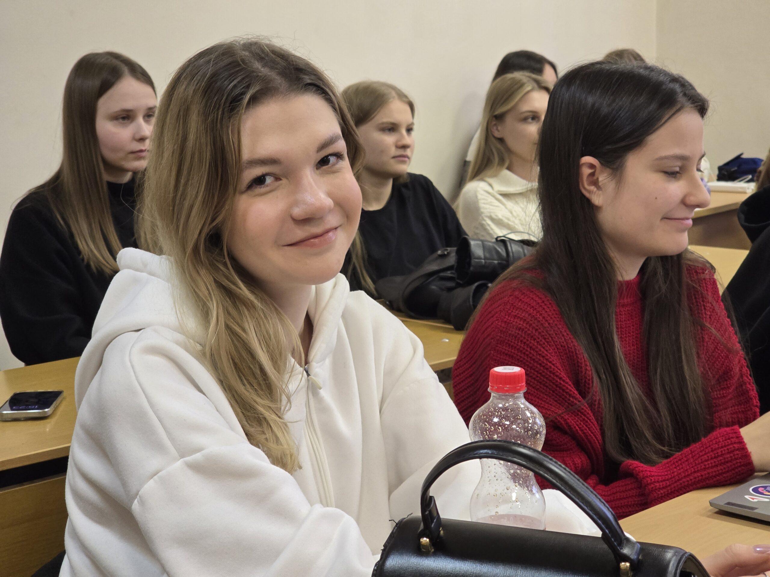 Карьерные перспективы: студенты-психологи встретились с представителями «Академии Будущего»